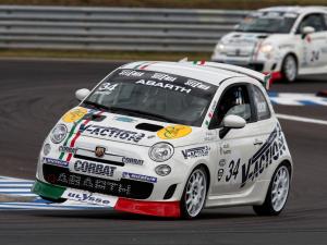 Abarth 500 Assetto Corse 2008 года 